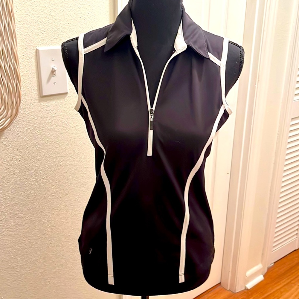 Tail half zip Activewear top